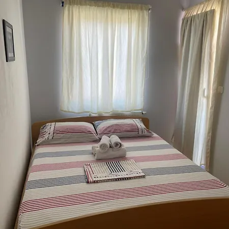 Apartment Lucija